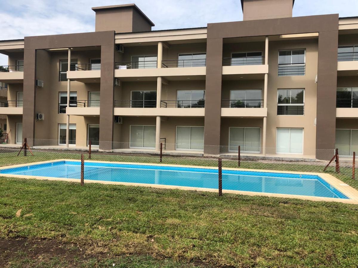 Va Pilar Apartment ปีลาร์ ภายนอก รูปภาพ